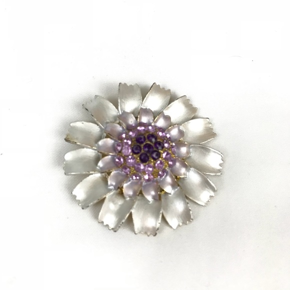 Jewelry - Beautiful sun flower brooch